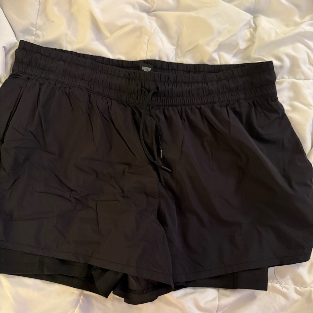 ‼️FLASH SALE‼️ Spyder Women's Black Athletic Shorts - Picture 2 of 4